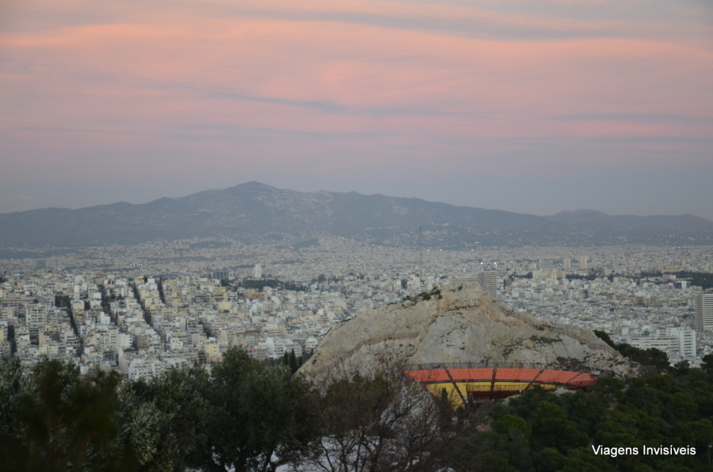 Vista do fundo do Likavitus, Atenas, Grécia