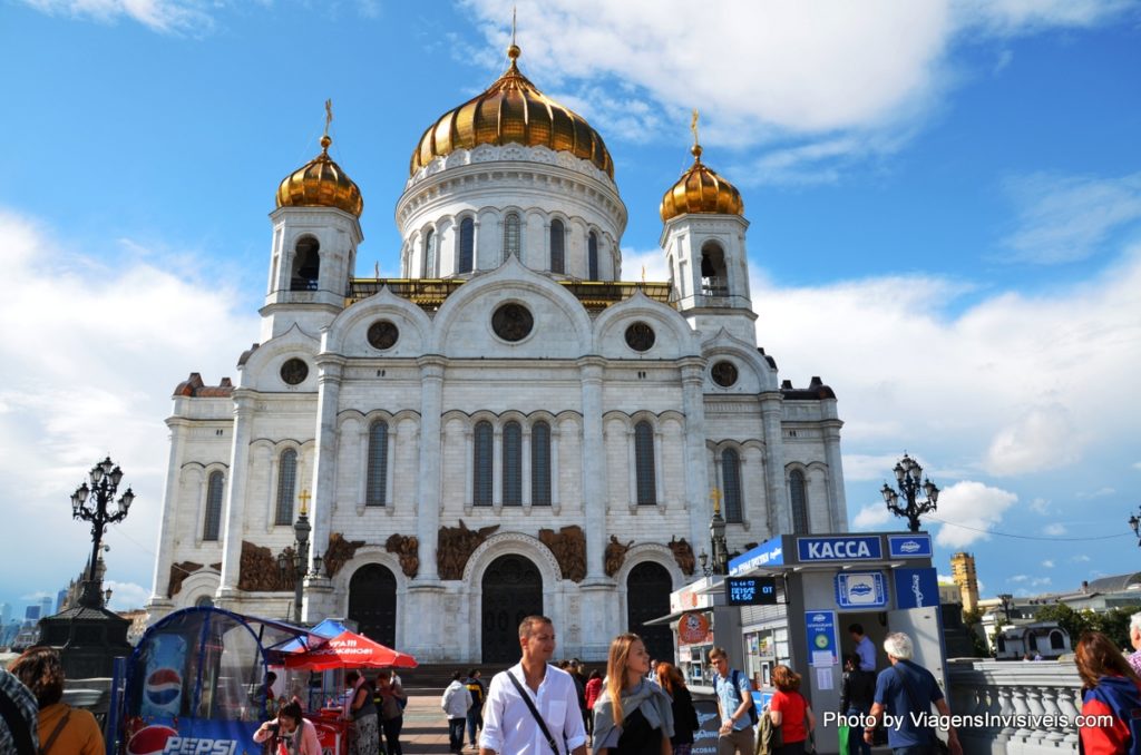 A imensa Catedral de São Salvador em Moscou, Rússia