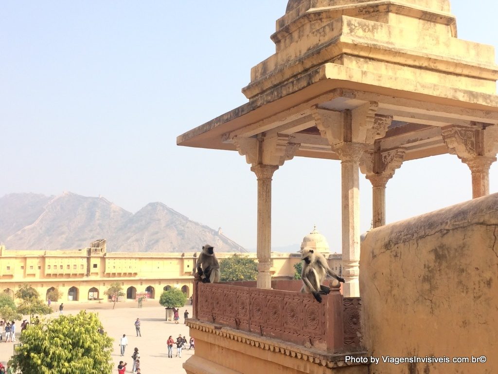 Os guardiões de Amber Fort, Jaipur, Índia