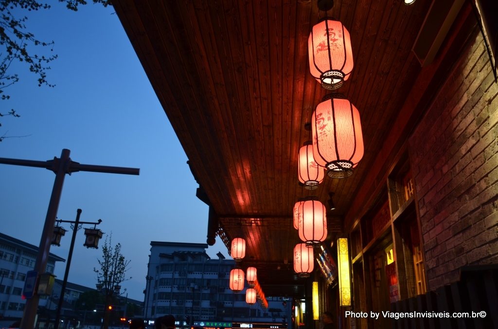 Lanternas e edifícios, Suzhou, China