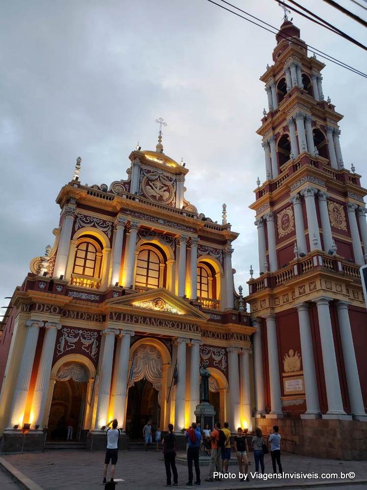 Igreja de São Francisco iluminada