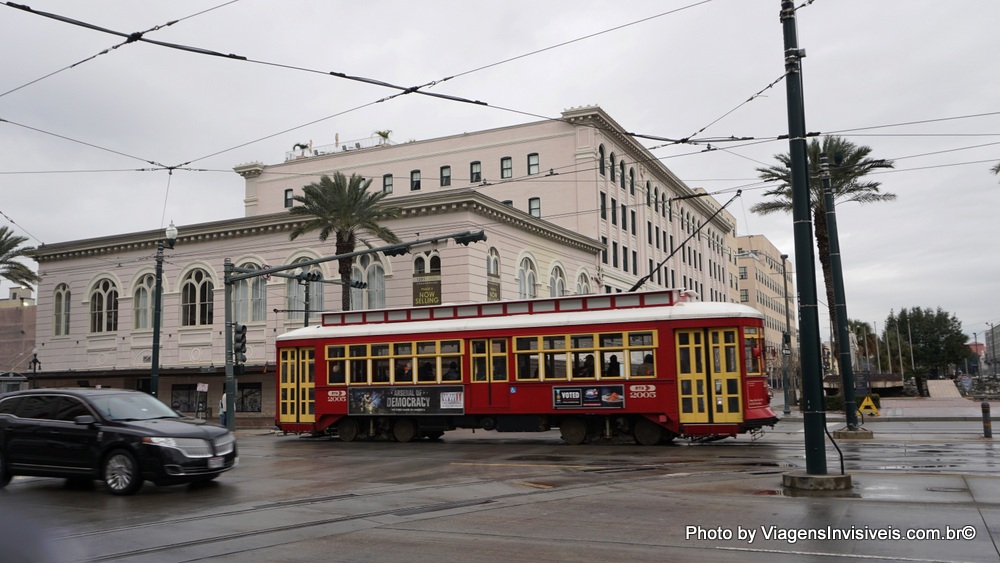 Canal Street e seus bondinhos, Nova Orleans, EUA